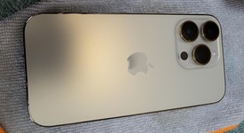 Good
													Apple iPhone 14 Pro - Unlocked, Gold, 128 GB, A2650, photo 4 of 7