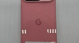 Good
													Google Pixel 9 - Unlocked, Peony, 128 GB, 12 GB, G2YBB, photo 4 of 9