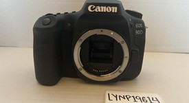 Mint
													Canon EOS 90D, photo 1 of 10