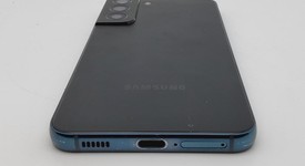 Fair
													Samsung Galaxy S22 - AT&T, Green, 128 GB, 8 GB, SM-S901U, photo 1 of 6