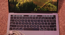 Good
													MacBook Pro 2019 - 13" - I7, Gray, 512 GB, 16 GB, photo 1 of 11