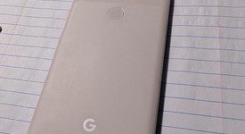 Fair
													Google Pixel 3 - Verizon, Pink, 64 GB, Verizon Edition, photo 3 of 9