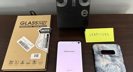 Mint
													Samsung Galaxy S10e - AT&T, Black, 128 GB, 6 GB, SM-G970U, photo 2 of 10