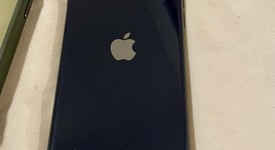 Good
													Apple iPhone SE 3rd Gen 2022 - Unlocked, Midnight, 64 GB, A2595, photo 2 of 7