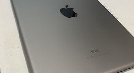 Good
													Apple iPad 6th Gen - Wi-Fi, Gray, 32 GB, A1893, photo 6 of 6