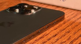 Mint
													Apple iPhone 13 Pro - Unlocked, Graphite, 128 GB, A2483, photo 2 of 11