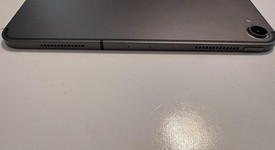 Good
													Apple iPad Pro 11" 2018 - Unlocked, Gray, 64 GB, A2013, photo 5 of 6