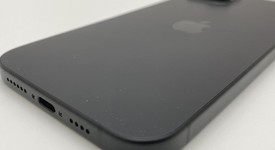 Good
													Apple iPhone 15 Plus - Unlocked, Black, 128 GB, A2847, photo 5 of 6