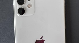 Good
													Apple iPhone 11 - T-Mobile, White, 128 GB, A2111, photo 4 of 13