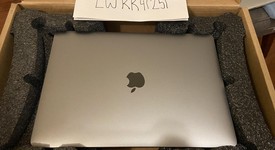 Mint
													MacBook Pro 2016 (No Touch Bar) - 13" - Gray, 512 GB, 16 GB, photo 2 of 9