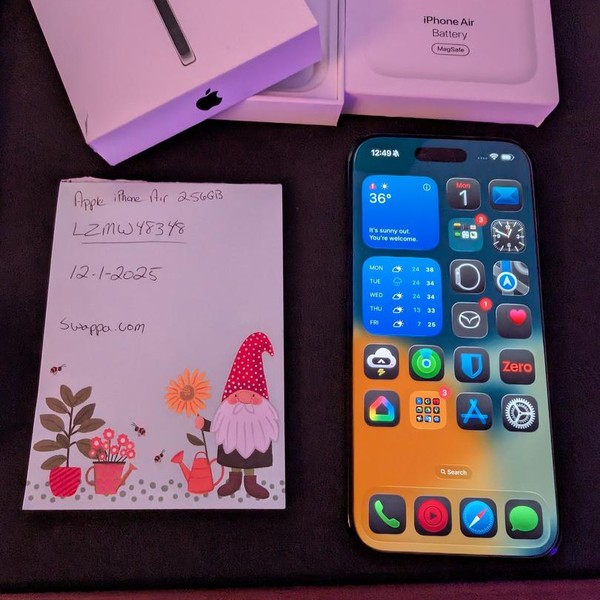 Apple iPhone Air - Unlocked, 256 GB, Space Black, A3260