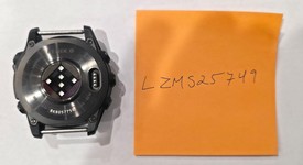 Good
													Garmin Fenix 8 - Carbon, AMOLED, photo 4 of 6