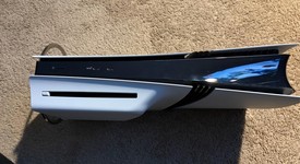 Mint
													PlayStation 5 Pro (2024) - White, 2 TB, photo 5 of 8