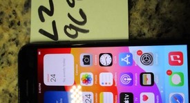 Fair
													Apple iPhone SE 2nd Gen 2020 - Unlocked, Black, 128 GB, A2275, photo 2 of 16