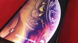 Good
													Apple iPhone Xs - AT&T, Gold, 256 GB, A1920, photo 4 of 7