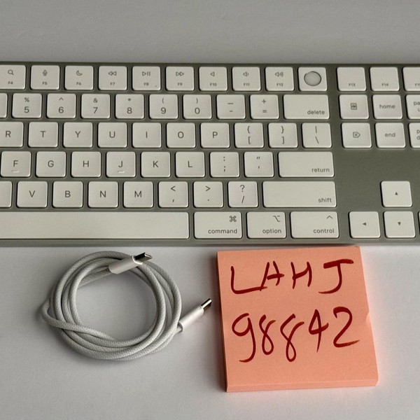 Apple Magic Keyboard - Touch ID and Numeric Keypad - Silver