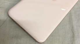 Good
													Google Pixel 8 - Unlocked, Rose, 128 GB, 8 GB, G9BQD, Sub-6 5G, photo 4 of 7