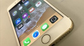 Fair
													Apple iPhone 7 - Unlocked, Gold, 32 GB, A1660, photo 4 of 10
