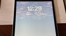 Mint
													Apple iPad 9th Gen - Wi-Fi, Silver, 256 GB, A2602, photo 5 of 11