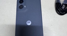 Mint
													Moto G 5G (2024) - Unlocked, Green, 128 GB, 4 GB, photo 5 of 9