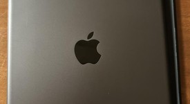 Good
													Apple iPad 8th Gen - Wi-Fi, Gray, 128 GB, A2270, photo 2 of 3