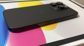 Mint
													Apple iPhone 16 Pro - Unlocked, Black, 128 GB, A3083, photo 5 of 9