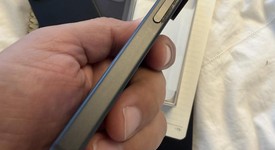 Mint
													Google Pixel 9 - Unlocked, Obsidian, 128 GB, 12 GB, G2YBB, photo 3 of 7