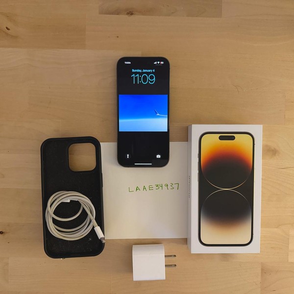 Apple iPhone 14 Pro - Unlocked, 128 GB, Gold, A2650