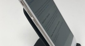 Good
													Apple iPhone 6 - Unlocked, Silver, 16 GB, A1549, photo 4 of 6