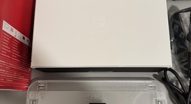 Mint
													Nintendo Switch - OLED - White, 64 GB, photo 2 of 9