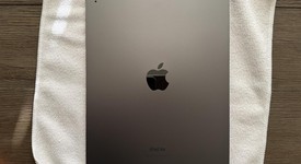 Mint
													Apple iPad Air 5th Gen - Wi-Fi, Gray, 256 GB, A2588, photo 5 of 11