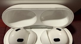 Used
													Apple AirPods Pro 2 - USB-C, photo 2 of 13