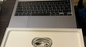 Good
													MacBook Pro 2020 - 13" - I5, Silver, 512 GB, 16 GB, photo 4 of 10