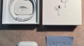 Used
													Apple AirPods Pro 2nd Gen - Lightning, photo 1 of 7