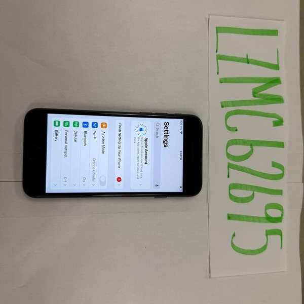 Apple iPhone SE 3rd Gen 2022 - Unlocked, 64 GB, Midnight, A2595