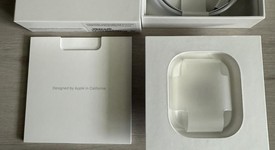 Used
													Apple AirPods 1st Gen - Lightning Case, photo 1 of 7