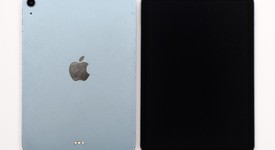 Fair
													Apple iPad Air 4th Gen - Unlocked, Sky Blue, 256 GB, A2324, photo 1 of 1