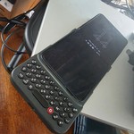 Mint Motorola Razr Ultra (2025) - Unlocked, 512 GB, PANTONE Mountain Trail, 16 GB