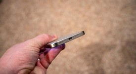 Mint
													Apple iPhone 16 Pro Max - Unlocked, Natural, 256 GB, A3084, photo 2 of 7