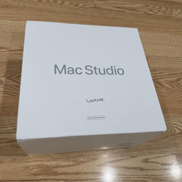 Mac Studio 2025 - 4 TB, 512 GB, Apple M3 Ultra 32-core