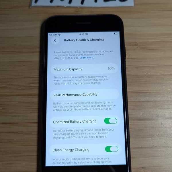 Apple iPhone SE 3rd Gen 2022 - Unlocked, 128 GB, Midnight, A2595