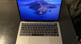 Mint
													MacBook Pro 2018 (With Touch Bar) - 13" - I5, Gray, 256 GB, 8 GB, photo 1 of 7