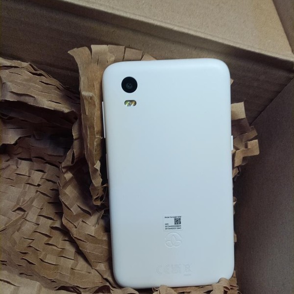 Mudita Kompakt - Unlocked, White