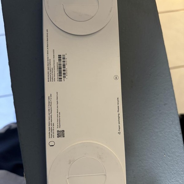 Apple Watch Series 11 46mm - Jet Black, A3333 - GPS, Aluminum