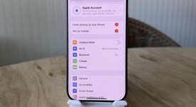 Mint
													Apple iPhone 16 Pro - Unlocked, Black, 128 GB, A3083, photo 2 of 14