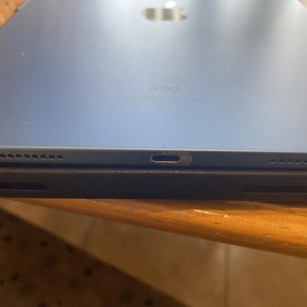 Apple iPad 10th Gen - Wi-Fi, 64 GB, Blue, A2696