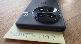 Mint
													OnePlus 13 - Unlocked, Black Eclipse, 512 GB, 16 GB, photo 5 of 7