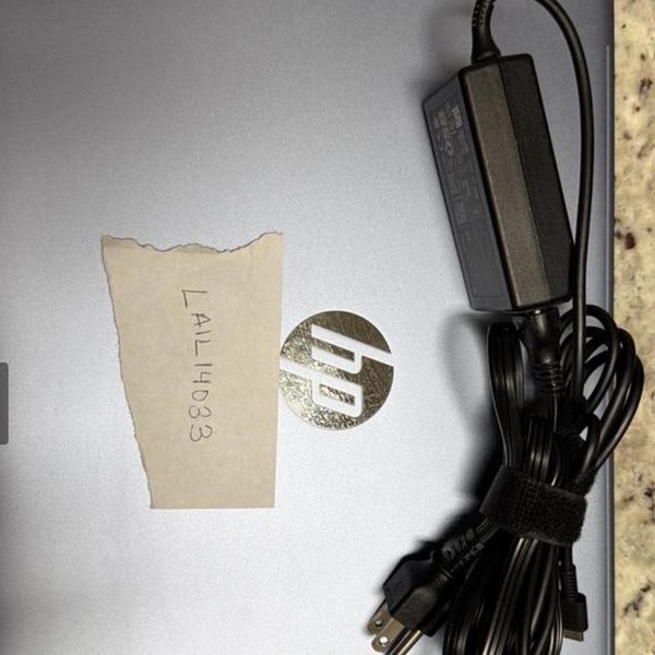 HP Omnibook Laptop