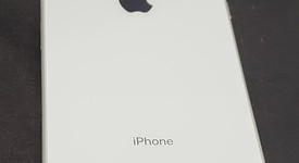 Fair
													Apple iPhone 8 Plus - Unlocked, Silver, 64 GB, A1864, photo 4 of 9