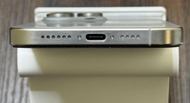 Mint
													Apple iPhone 15 Pro Max - Unlocked, Natural, 512 GB, A2849, photo 1 of 7